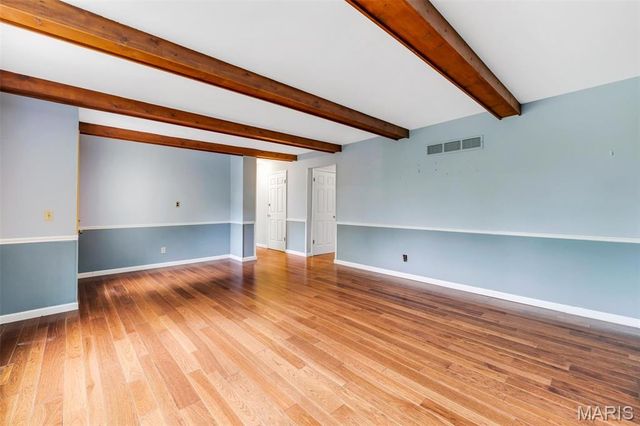 157 Spring Leigh Court, Ballwin, MO 63011