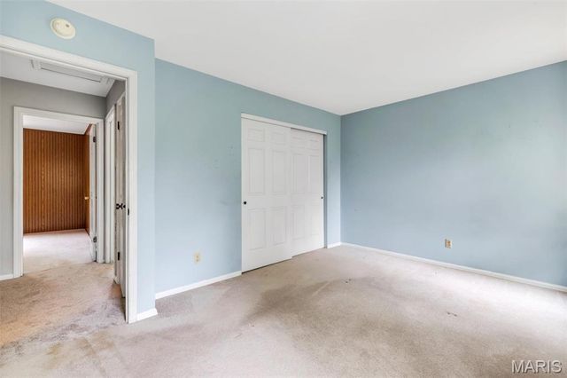157 Spring Leigh Court, Ballwin, MO 63011