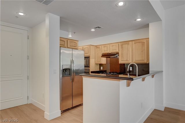 55 East Agate Avenue 304, Las Vegas, NV 89123