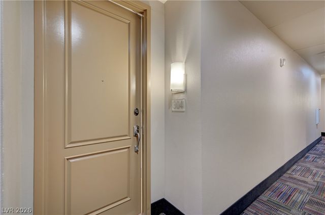 55 East Agate Avenue 304, Las Vegas, NV 89123