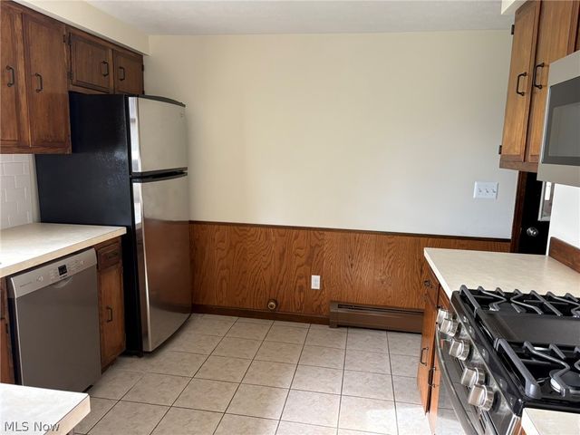 408 Annis Road, South Amherst, OH 44001