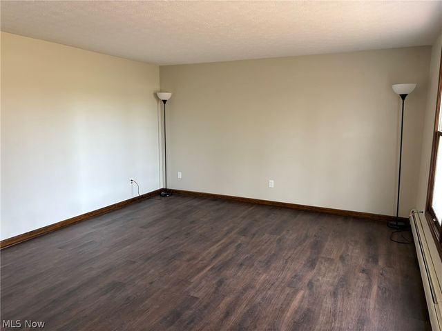 408 Annis Road, South Amherst, OH 44001
