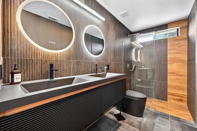 2712 Hinton Cir, Elk Grove, CA 95758