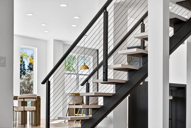 2712 Hinton Cir, Elk Grove, CA 95758