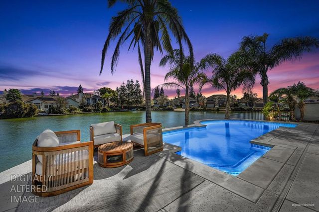 2712 Hinton Cir, Elk Grove, CA 95758