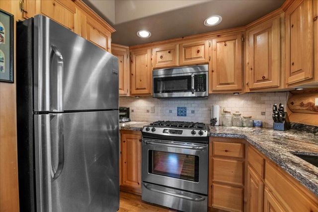 1614 Colusa Drive, Big Bear, CA 92314