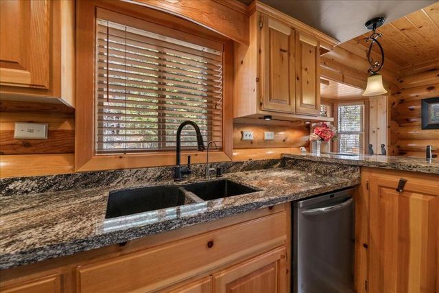 1614 Colusa Drive, Big Bear, CA 92314