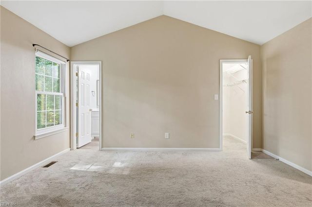 124 Creekstone DR, Newport News, VA 23603
