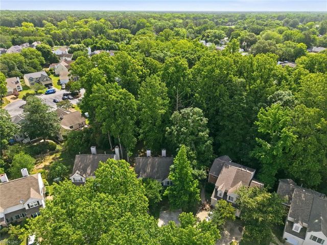 124 Creekstone DR, Newport News, VA 23603