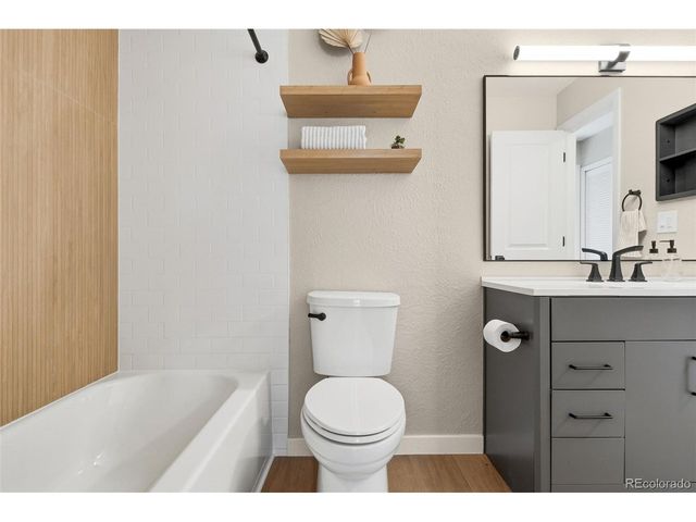 3295 34th St 62, Boulder, CO 80301