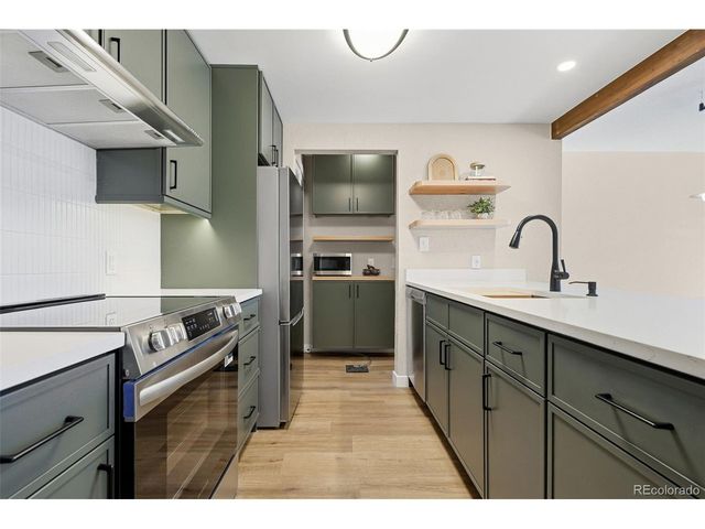 3295 34th St 62, Boulder, CO 80301