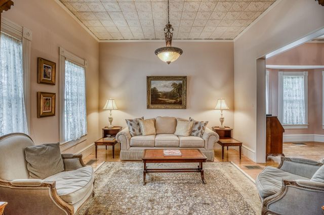 235 Hickory Street, New Ulm, TX 78950