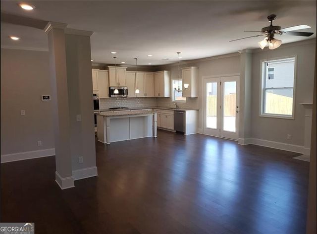 2033 Hamilton Lake Parkway, Buford, GA 30519