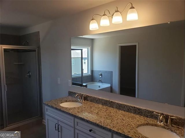 2033 Hamilton Lake Parkway, Buford, GA 30519