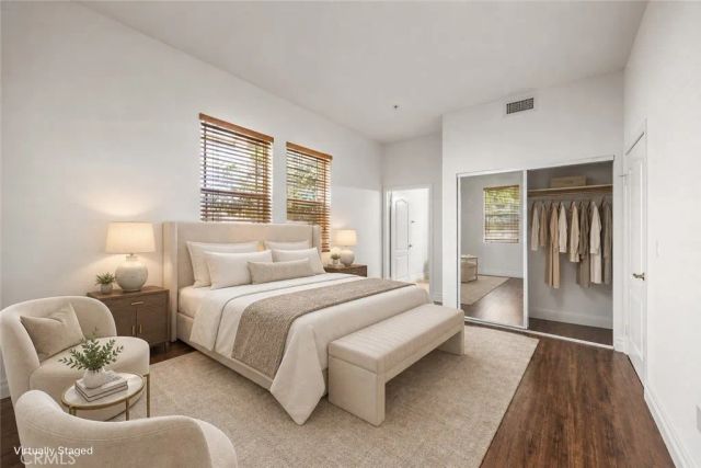 917 S New Hampshire 215, Los Angeles, CA 90006