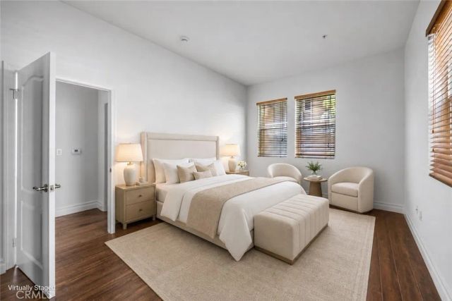 917 S New Hampshire 215, Los Angeles, CA 90006