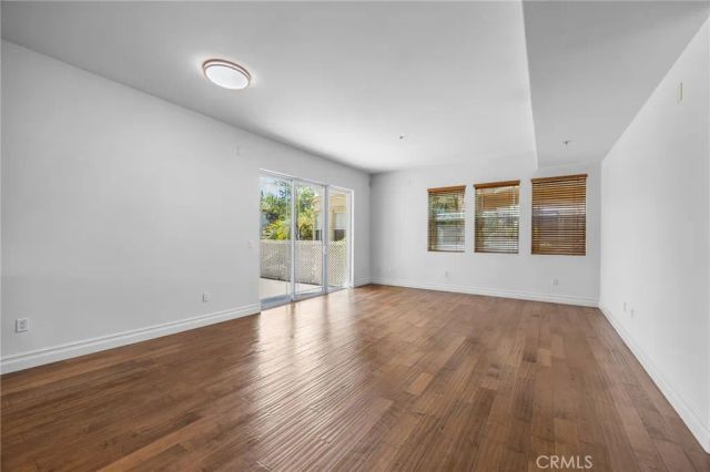 917 S New Hampshire 215, Los Angeles, CA 90006