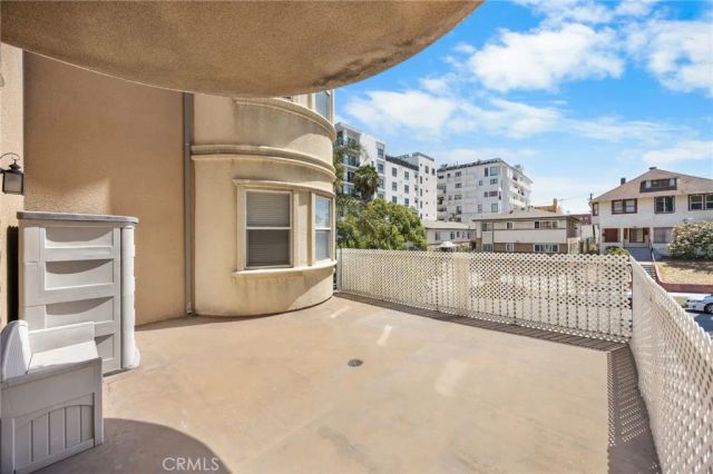 917 S New Hampshire 215, Los Angeles, CA 90006
