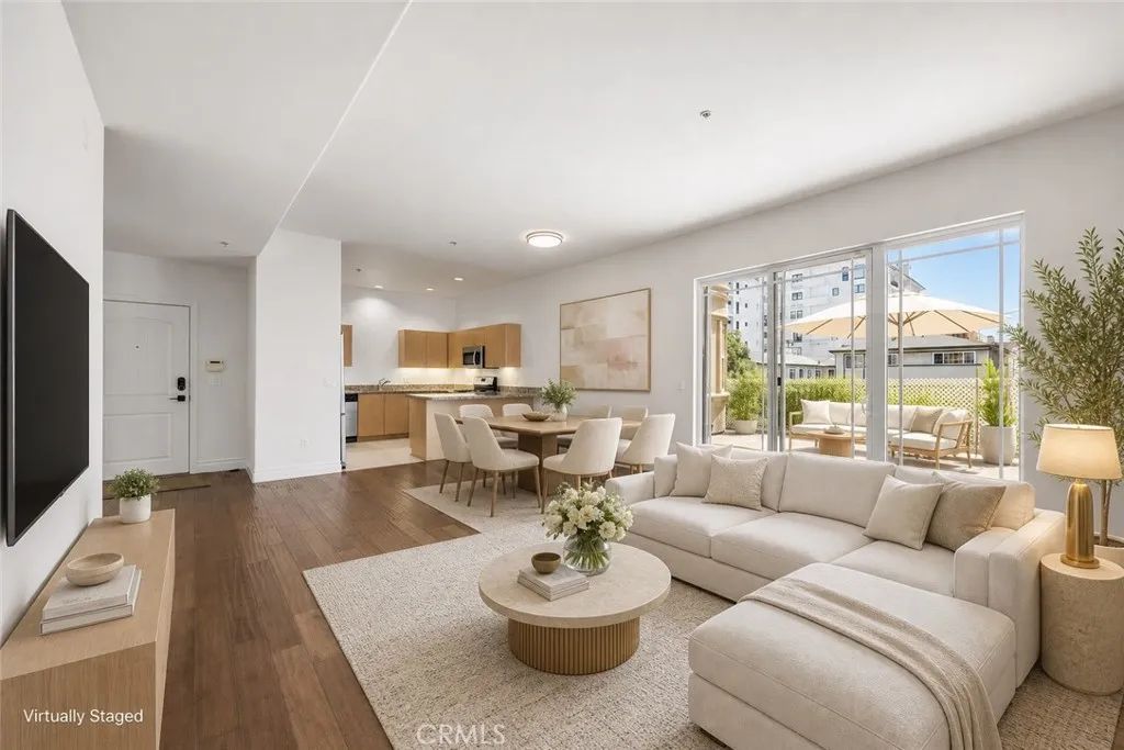 917 S New Hampshire 215, Los Angeles, CA 90006