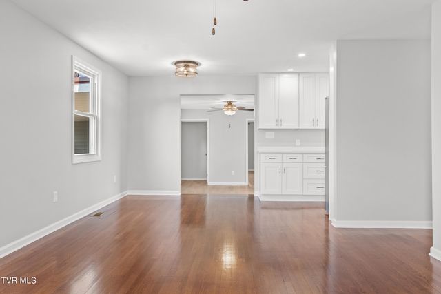 1829 Kenwood Road, Kingsport, TN 37664