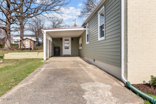 1829 Kenwood Road, Kingsport, TN 37664