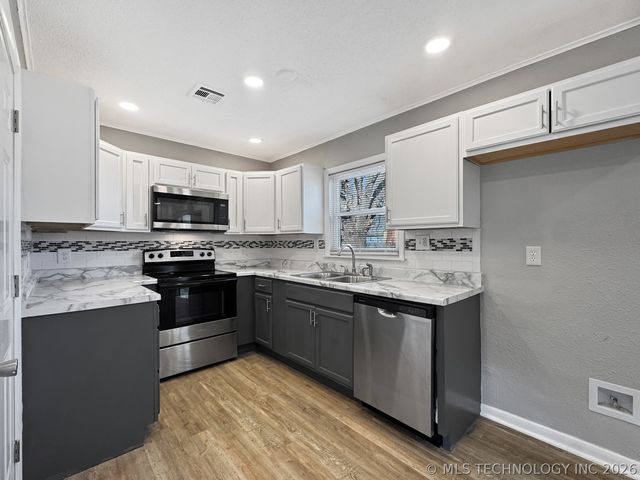 4107 N Frankfort Avenue, Tulsa, OK 74106