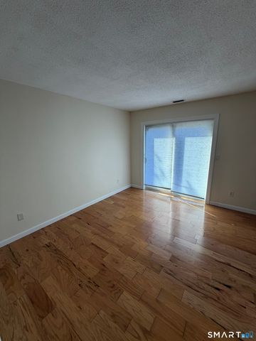239 Tremont Street 7B, New Britain, CT 06051
