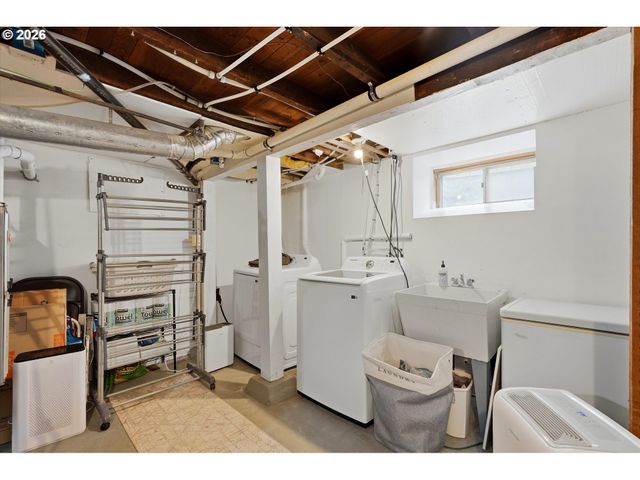 2615 Se 84TH Pl, Portland, OR 97266