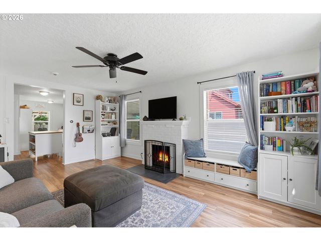2615 Se 84TH Pl, Portland, OR 97266