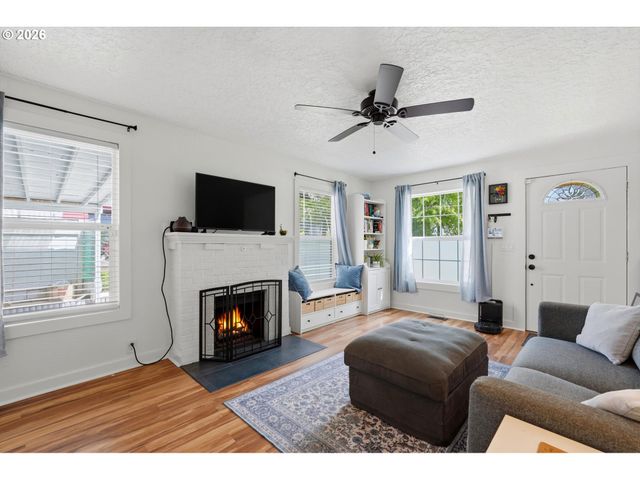 2615 Se 84TH Pl, Portland, OR 97266