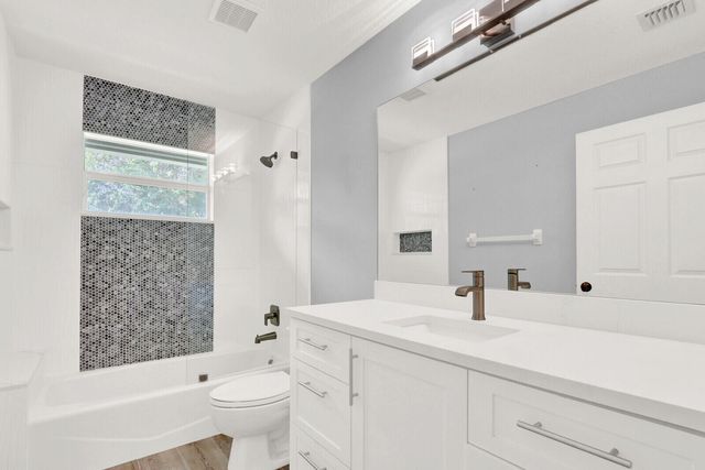 15593 96th Lane N, The Acreage, FL 33412