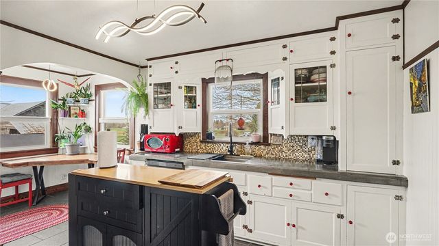 44927 228th Avenue SE, Enumclaw, WA 98022