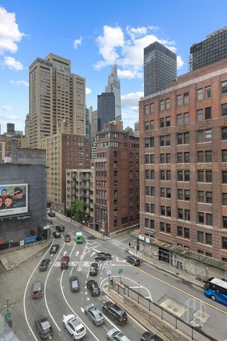 225 E 36th St Apt 9D, New York City, NY 10016