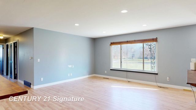 3201 Gehring Drive, Flint, MI 48506