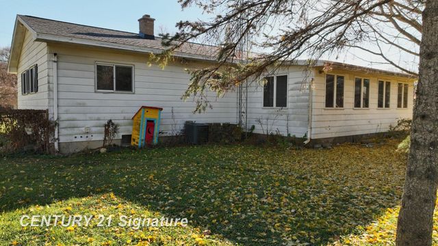 3201 Gehring Drive, Flint, MI 48506