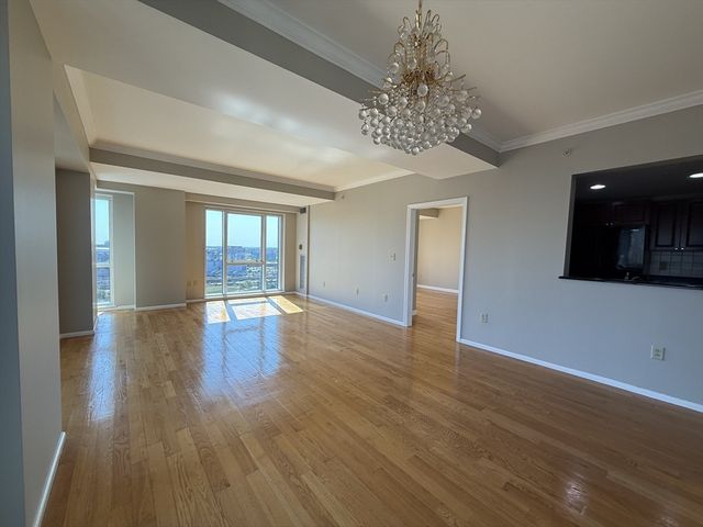 1 Nassau 1705, Boston, MA 02111