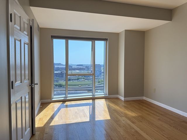 1 Nassau 1705, Boston, MA 02111