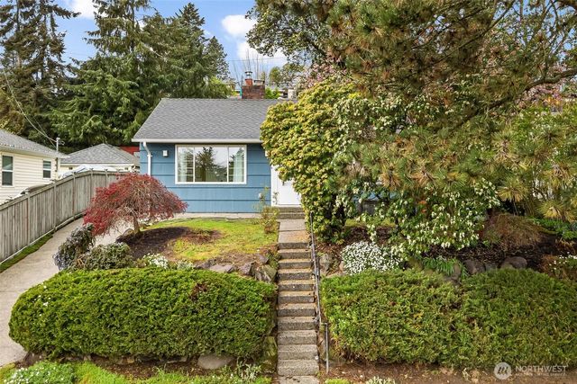 9911 31St Avenue SW, Seattle, WA 98126