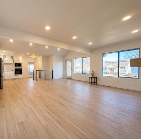 3101 Shadyside Drive, Stoughton, WI 53589