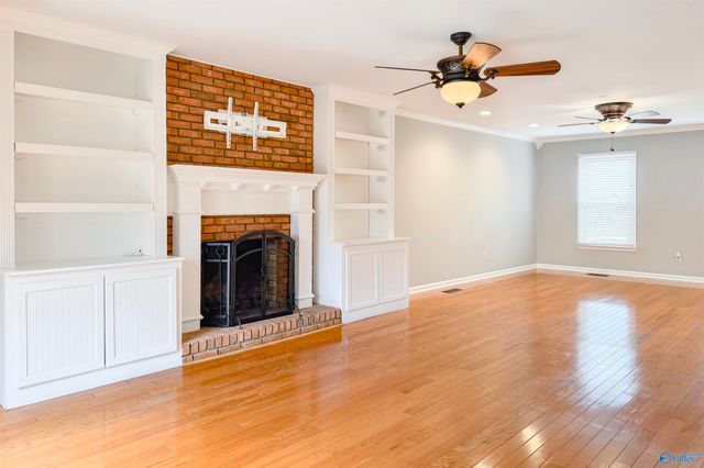 1209 Regency Blvd, Decatur, AL 35601