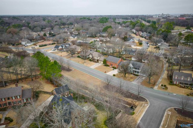 1209 Regency Blvd, Decatur, AL 35601