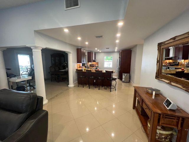 115 SW 34th Avenue, Deerfield Beach, FL 33442