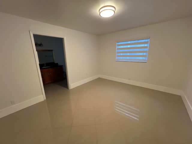 115 SW 34th Avenue, Deerfield Beach, FL 33442