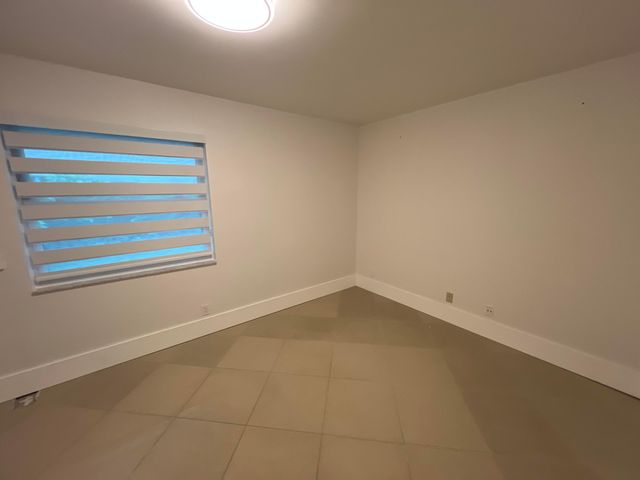 115 SW 34th Avenue, Deerfield Beach, FL 33442