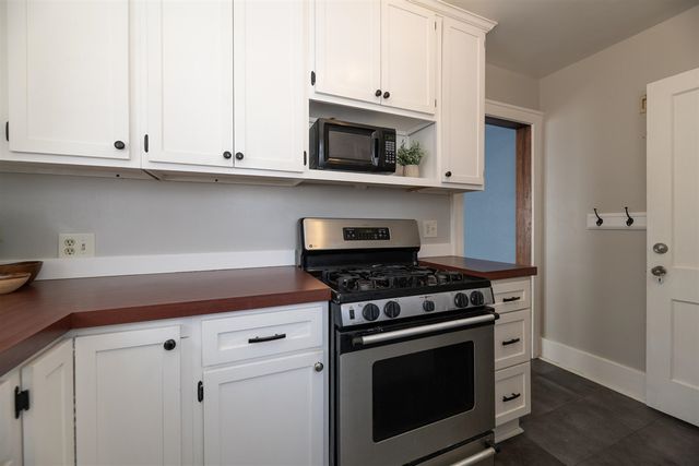 2132 Amherst Avenue, Kalamazoo, MI 49008