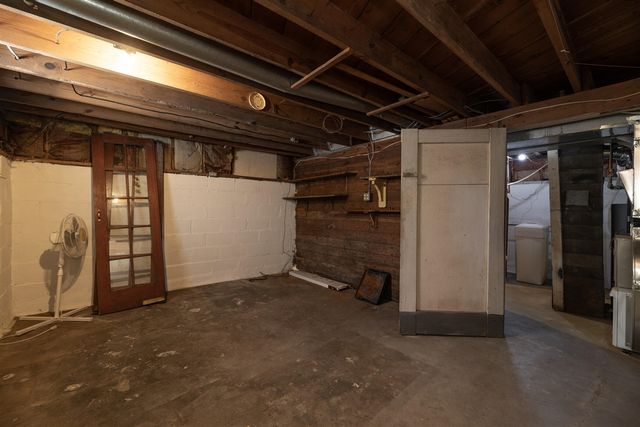 2132 Amherst Avenue, Kalamazoo, MI 49008