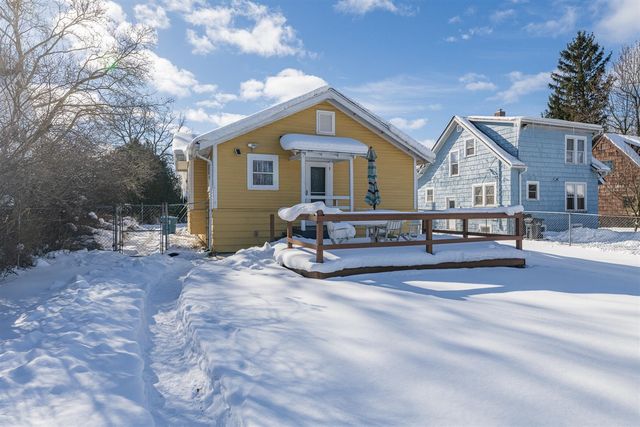 2132 Amherst Avenue, Kalamazoo, MI 49008