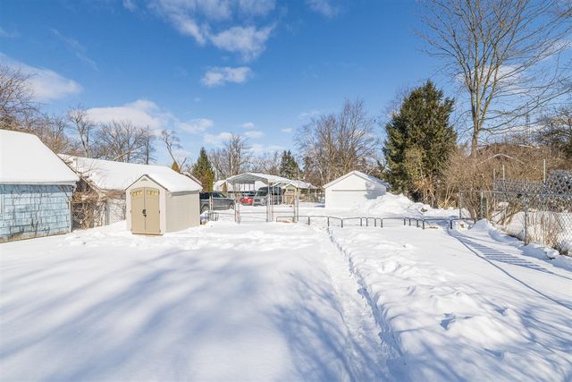 2132 Amherst Avenue, Kalamazoo, MI 49008