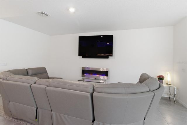 3827 MOSSY LIMB COURT, Palmetto, FL 34221