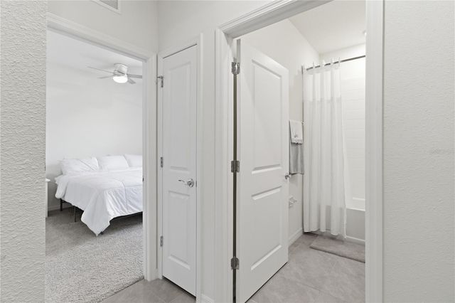 3827 MOSSY LIMB COURT, Palmetto, FL 34221